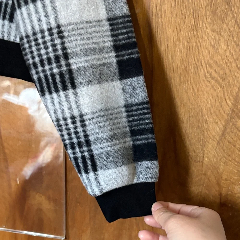 Sol Angeles Kids Black and Gray Soft Checkered Cardigan - Picture 5 of 6